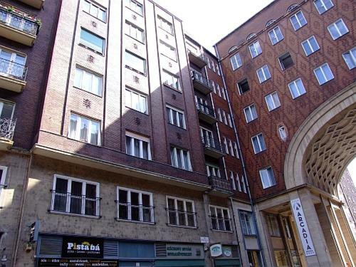 O&B Apartman Budapest Exterior photo